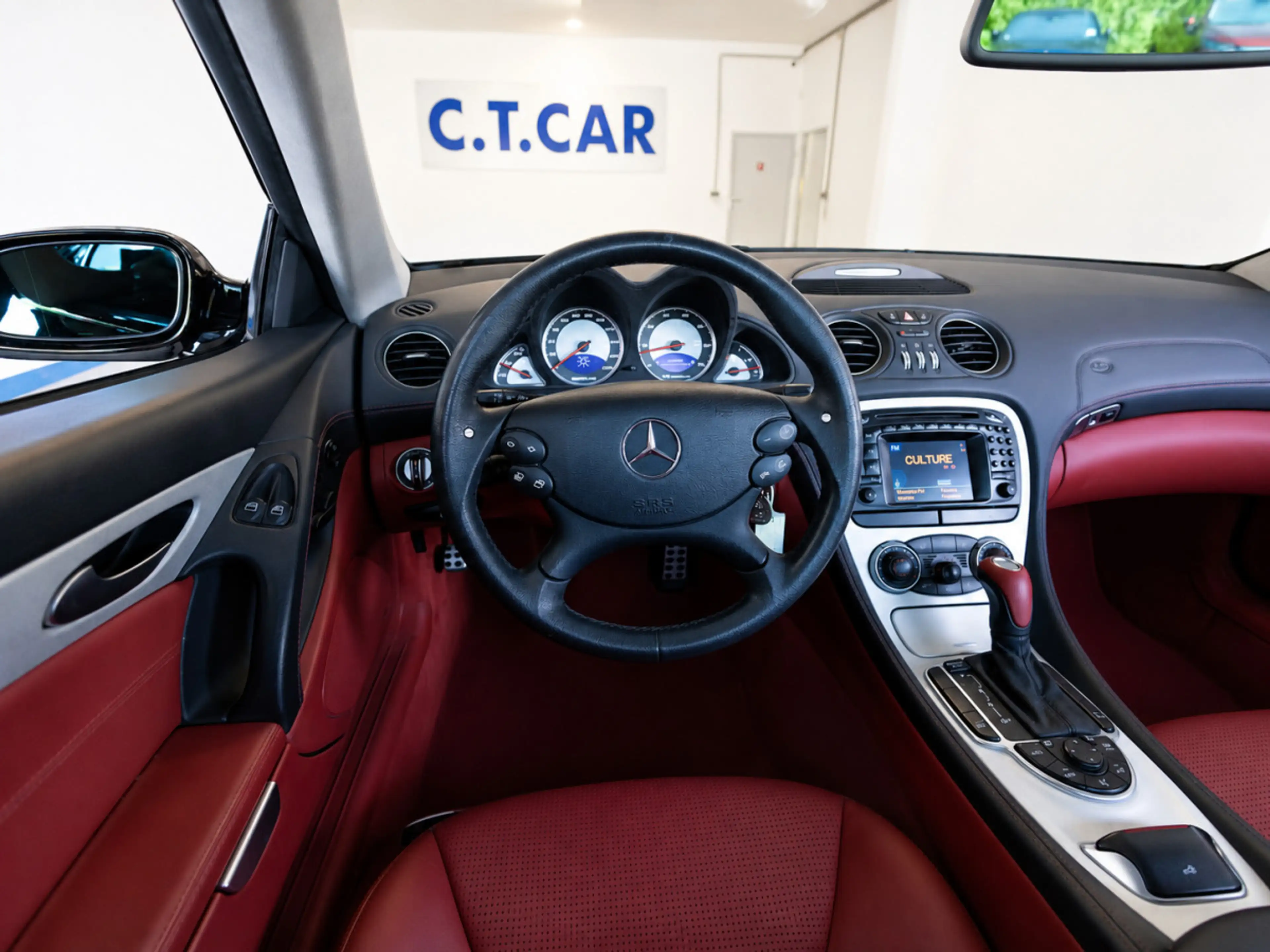 Mercedes-Benz SL 55 AMG - Designo - Panorama — photo 14
