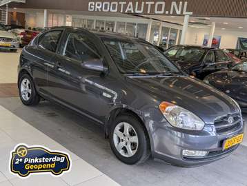 1.6i Dynamic Airco, Stuurbekrachtiging