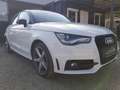 Audi A1 SB 1,2 TFSI Admired S-Line // Bi-Xenon // Weiß - thumbnail 9