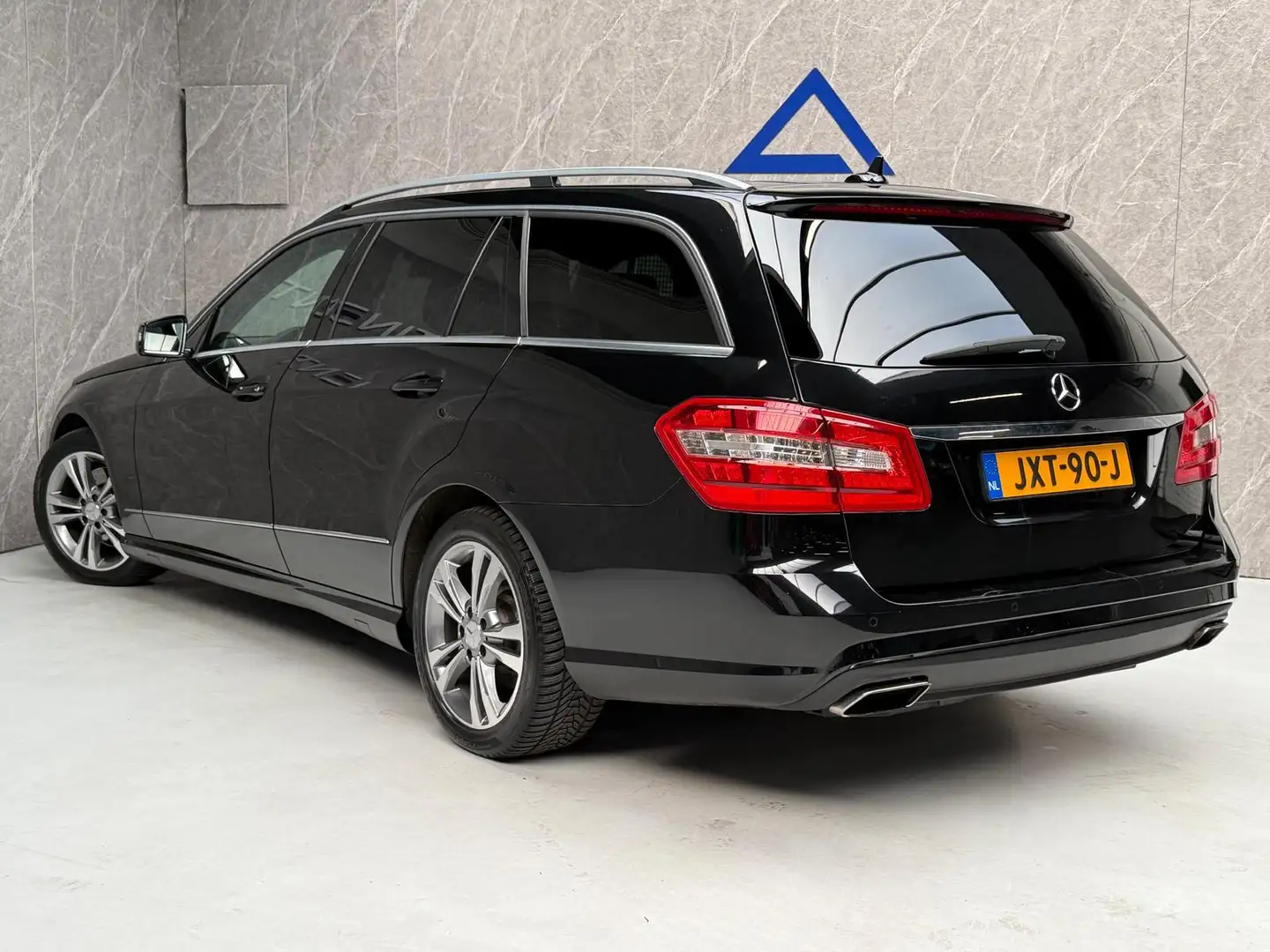 Mercedes-Benz E 200 Estate CGI Edition Sport AMG / Goed Onderhouden Schwarz - 2