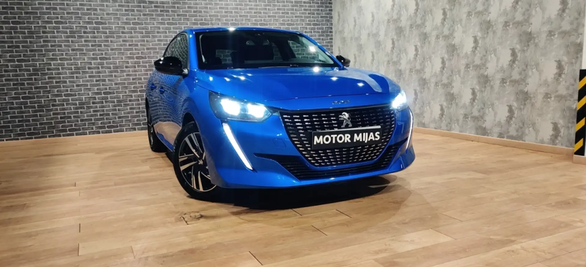Peugeot 208 1.2 Puretech S&S Allure Pack 100 Azul - 1