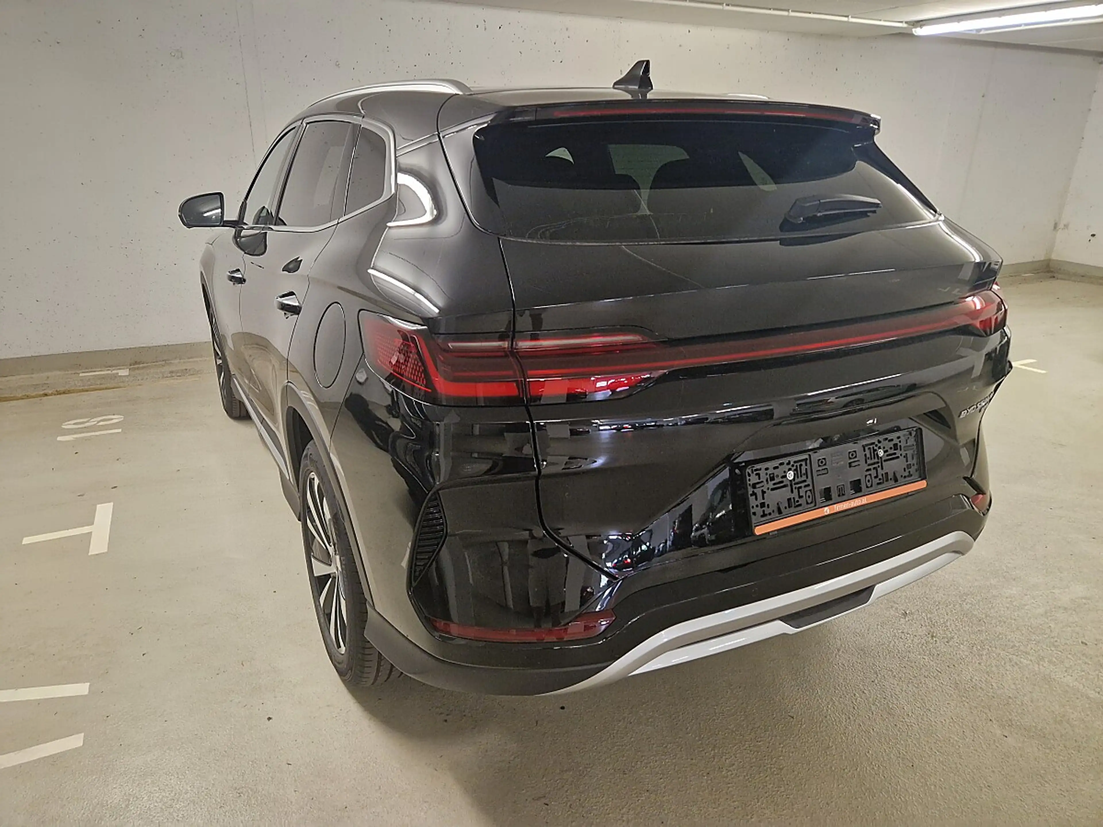 BYD Seal U DM-i PHEV 18,3kWh Boost Österreich Paket — photo 11