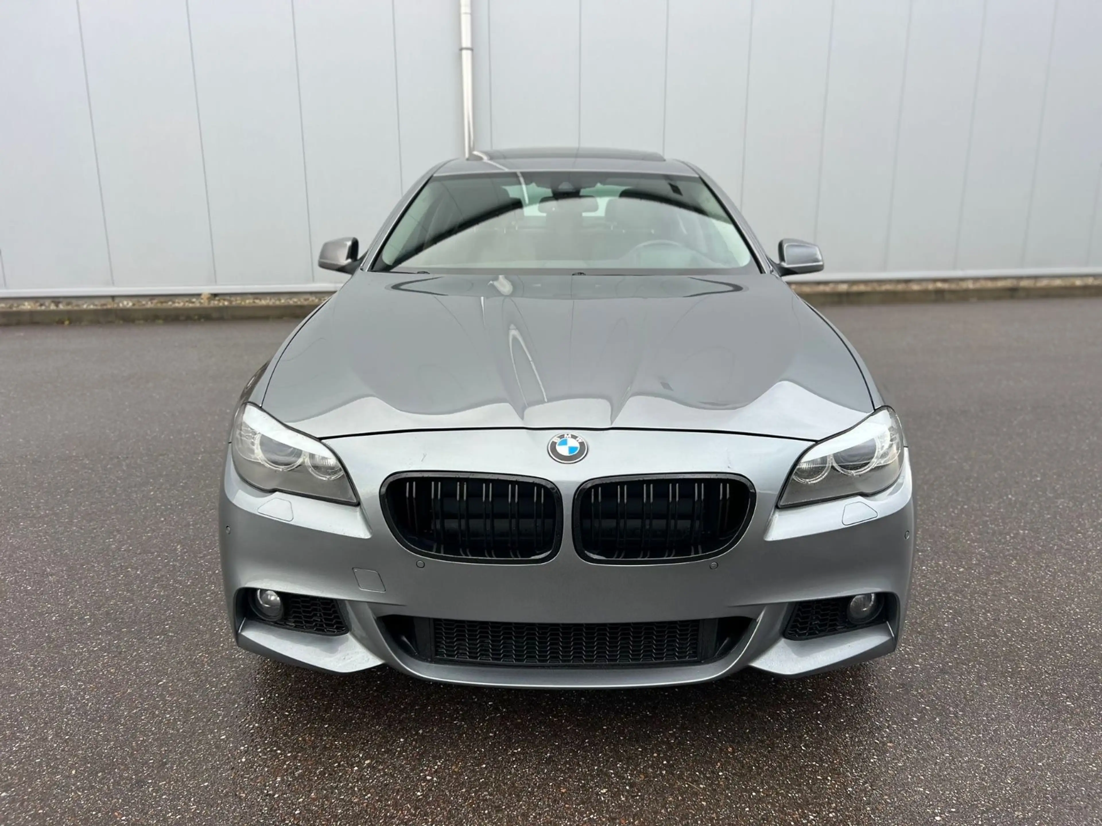 BMW 535 d 5 Limousine M5 — photo 20