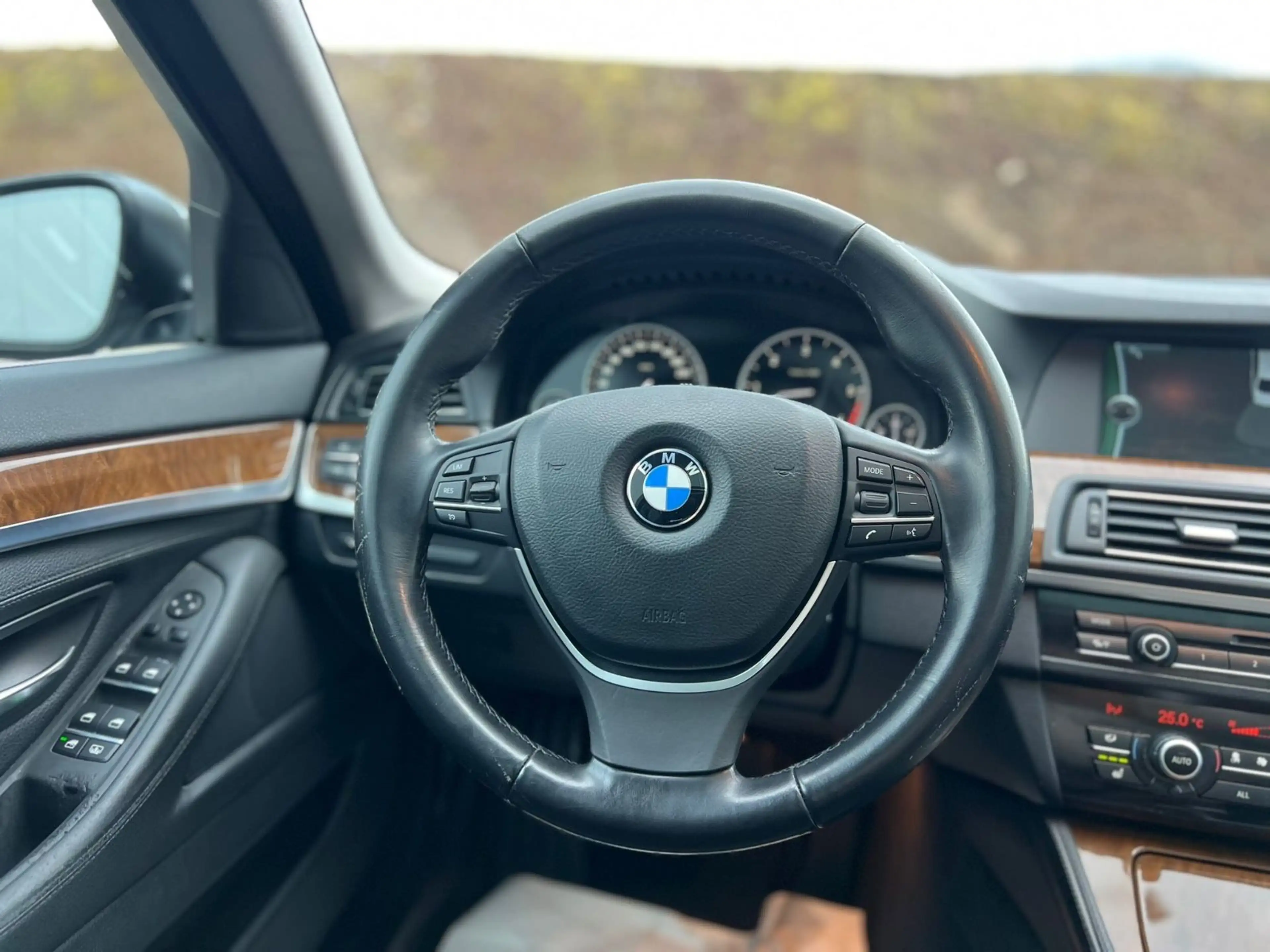 BMW 535 d 5 Limousine M5 — photo 19