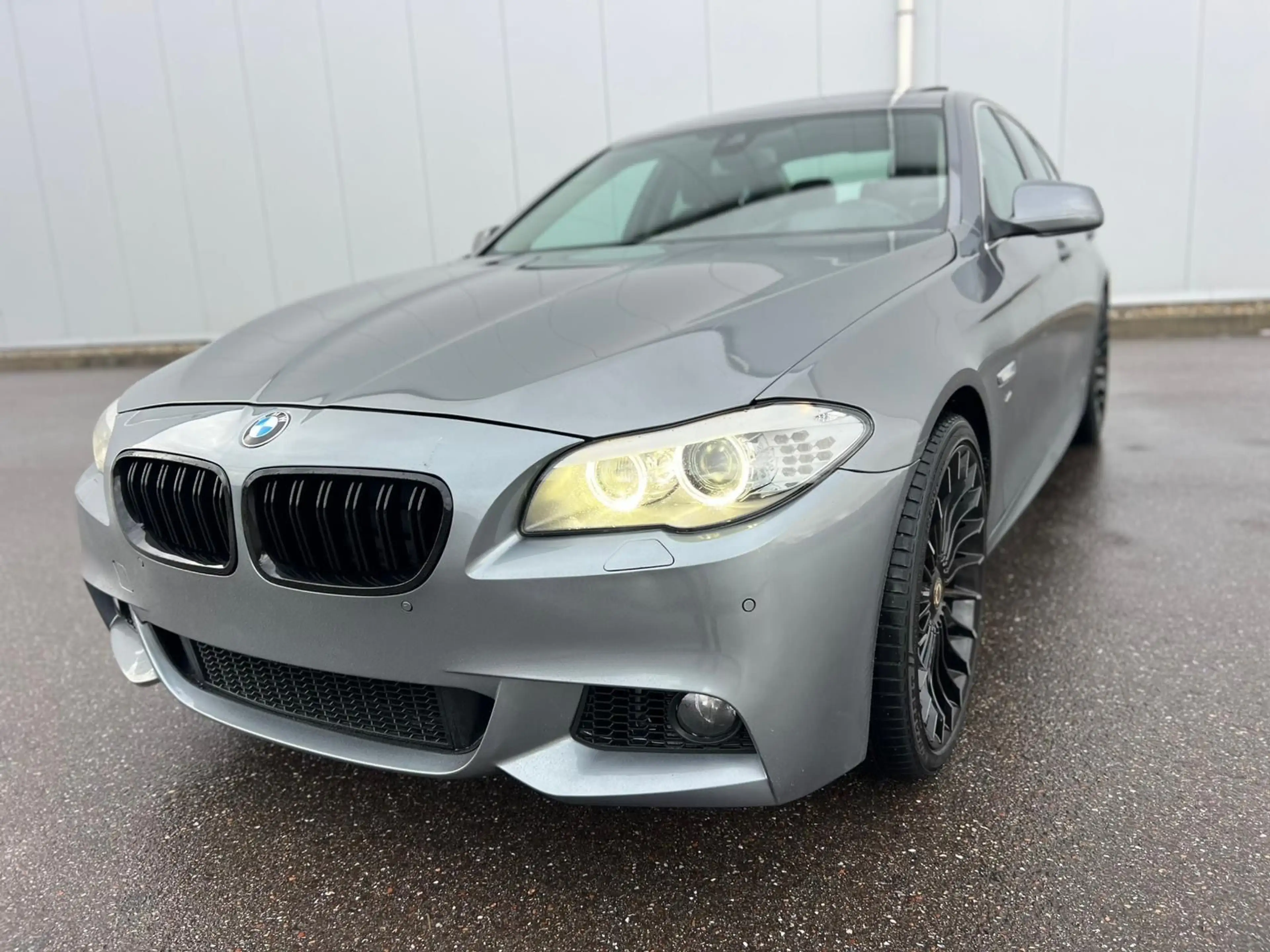 BMW 535 d 5 Limousine M5 — photo 8
