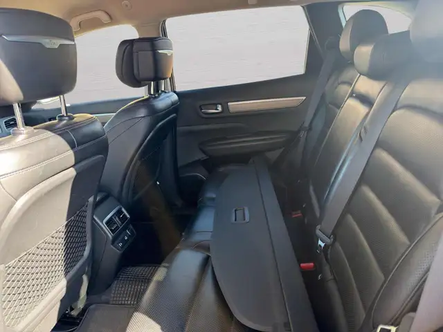 Renault Koleos view 10