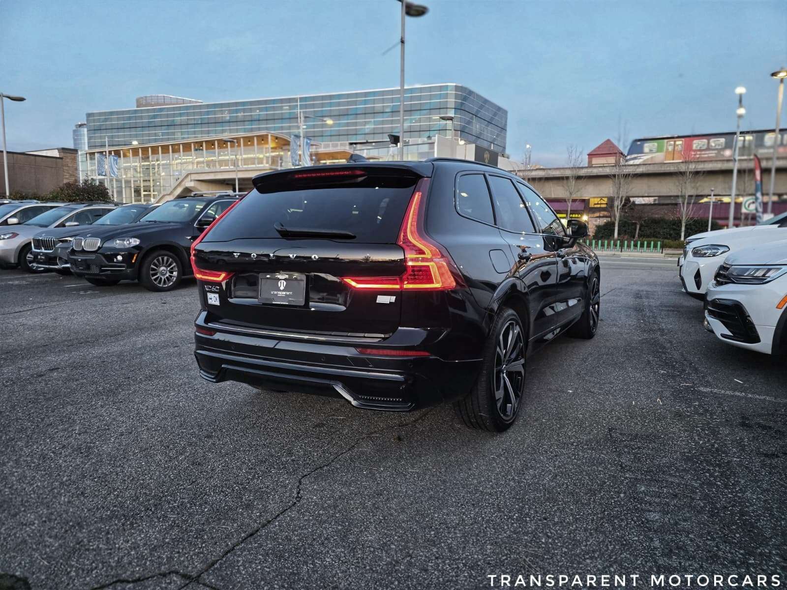 2022 Volvo XC60 455Horsepowe/ Great Conditon/ Low KMS/ Great Optio alt 5