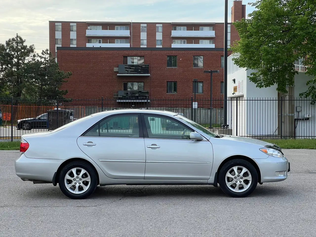 Toyota Camry снимка Toyota Camry