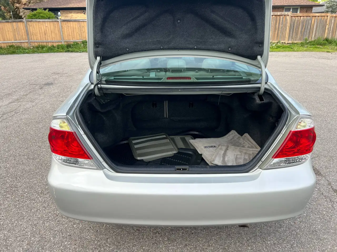 Toyota Camry снимка Toyota Camry