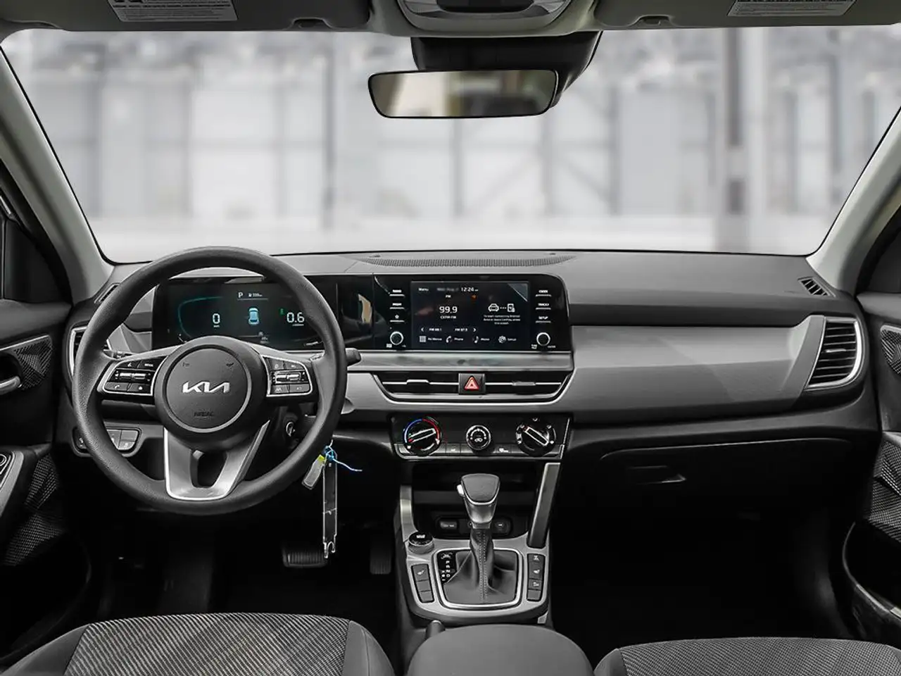 Kia Seltos снимка Kia Seltos