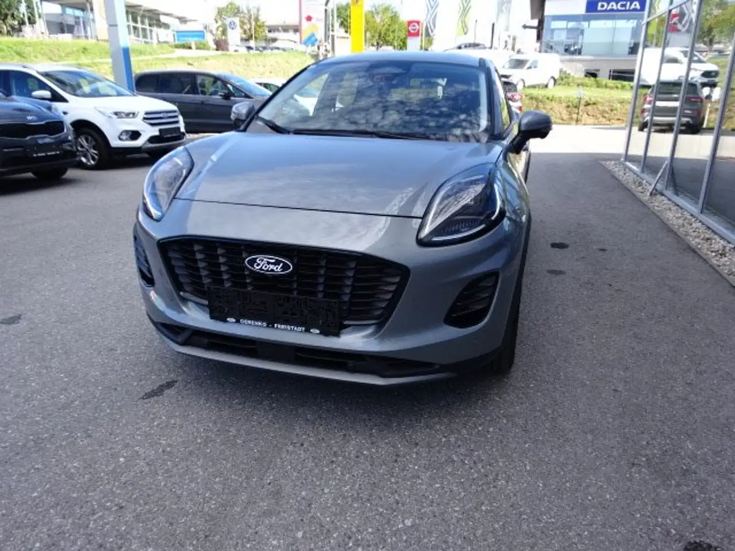 Ford Puma Titanium Grau - 1