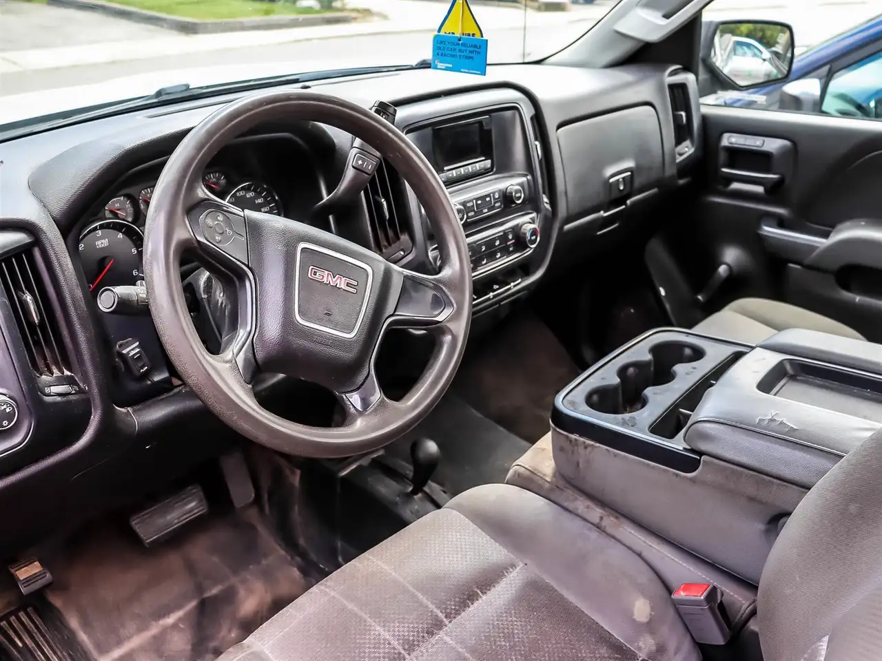 GMC Sierra 1500 снимка GMC Sierra 1500
