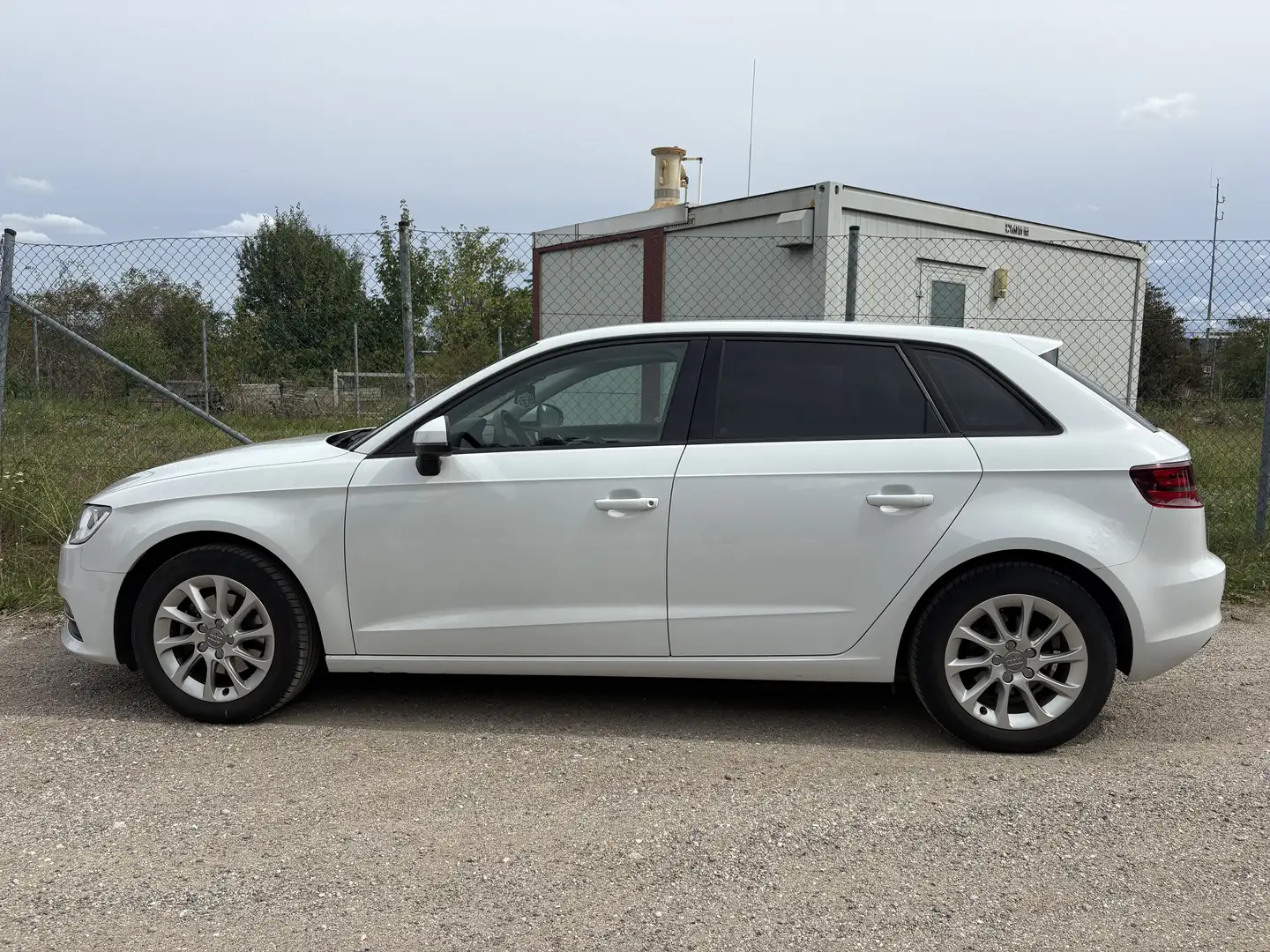 Audi A3 SB 1,2 TFSI Attraction - 1