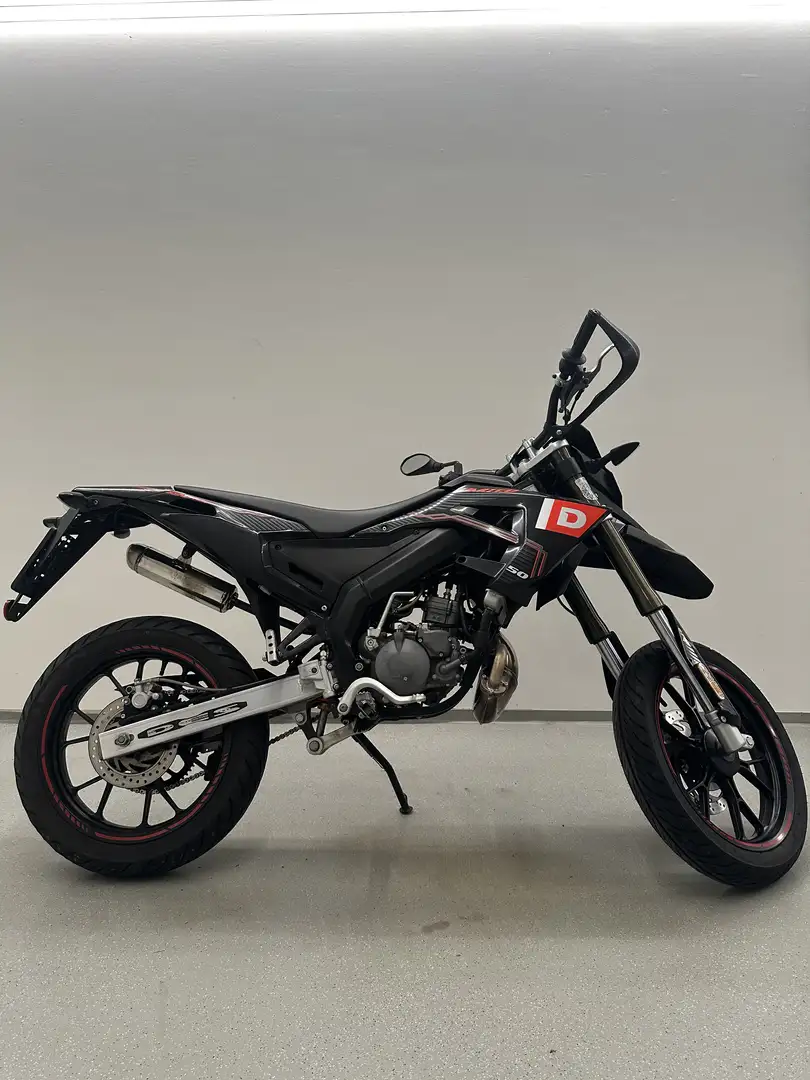 Derbi Senda X-Treme SM LIMITED EDITION Schwarz - 2