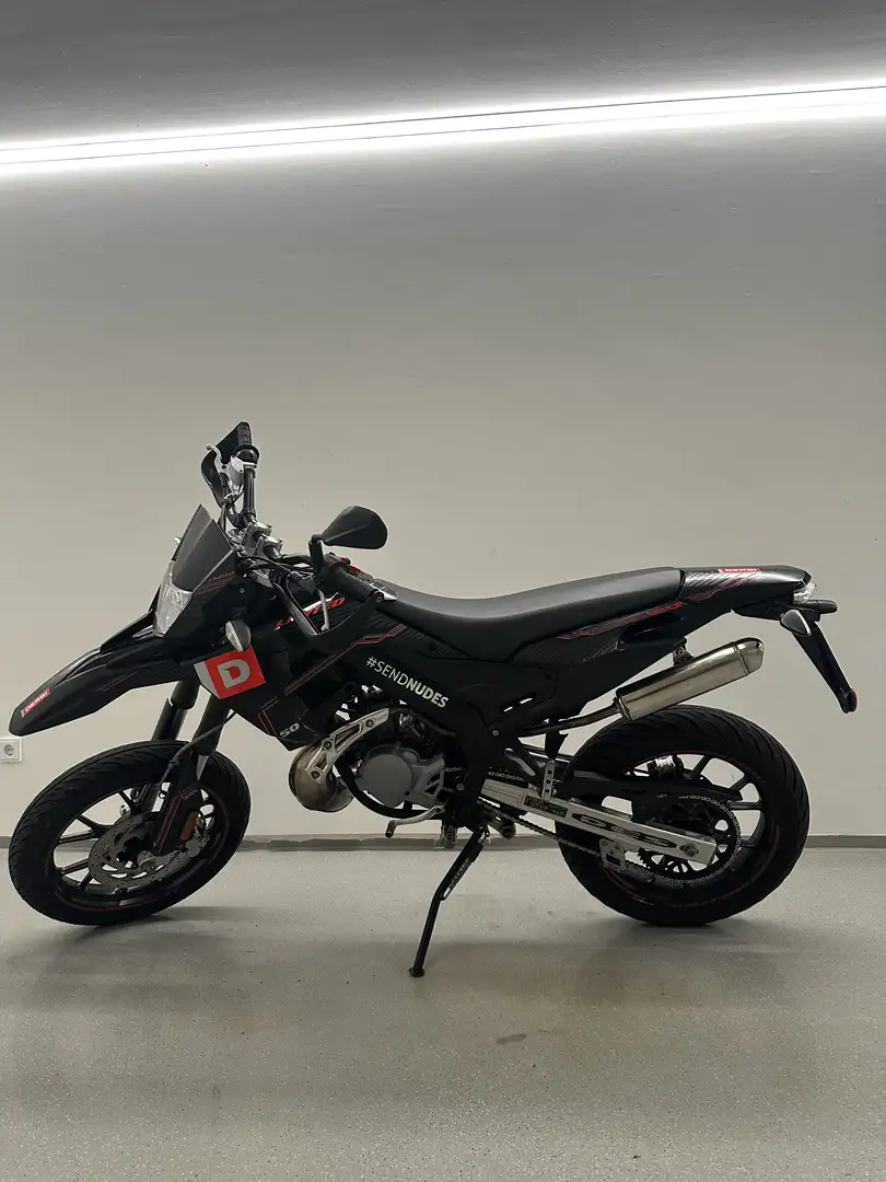 Derbi Senda X-Treme SM LIMITED EDITION Schwarz - 1