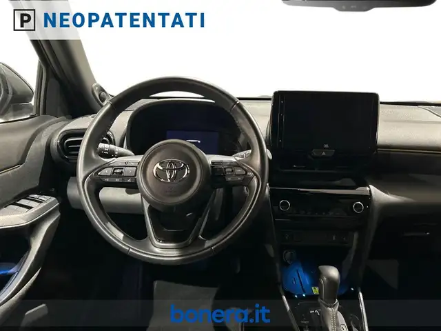 Toyota Yaris view 8