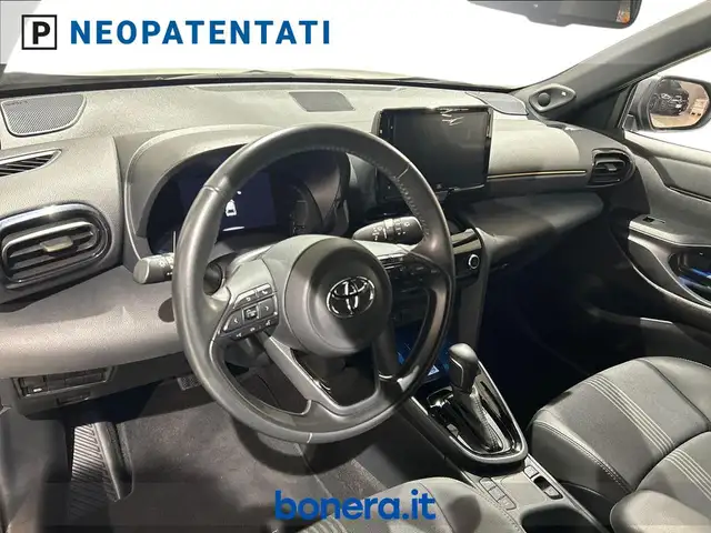 Toyota Yaris view 7
