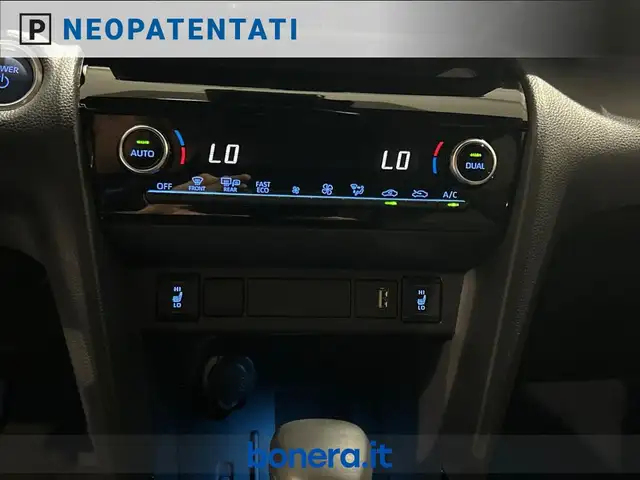 Toyota Yaris view 14
