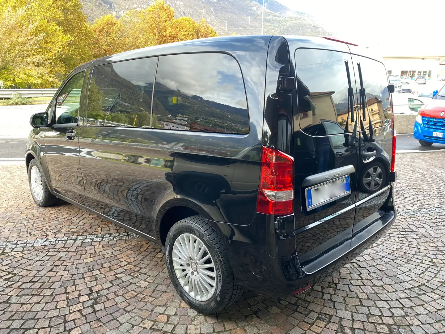Mercedes-Benz Vito 119 cdi compact Mixto auto 5 posti +IVA Nero - 2