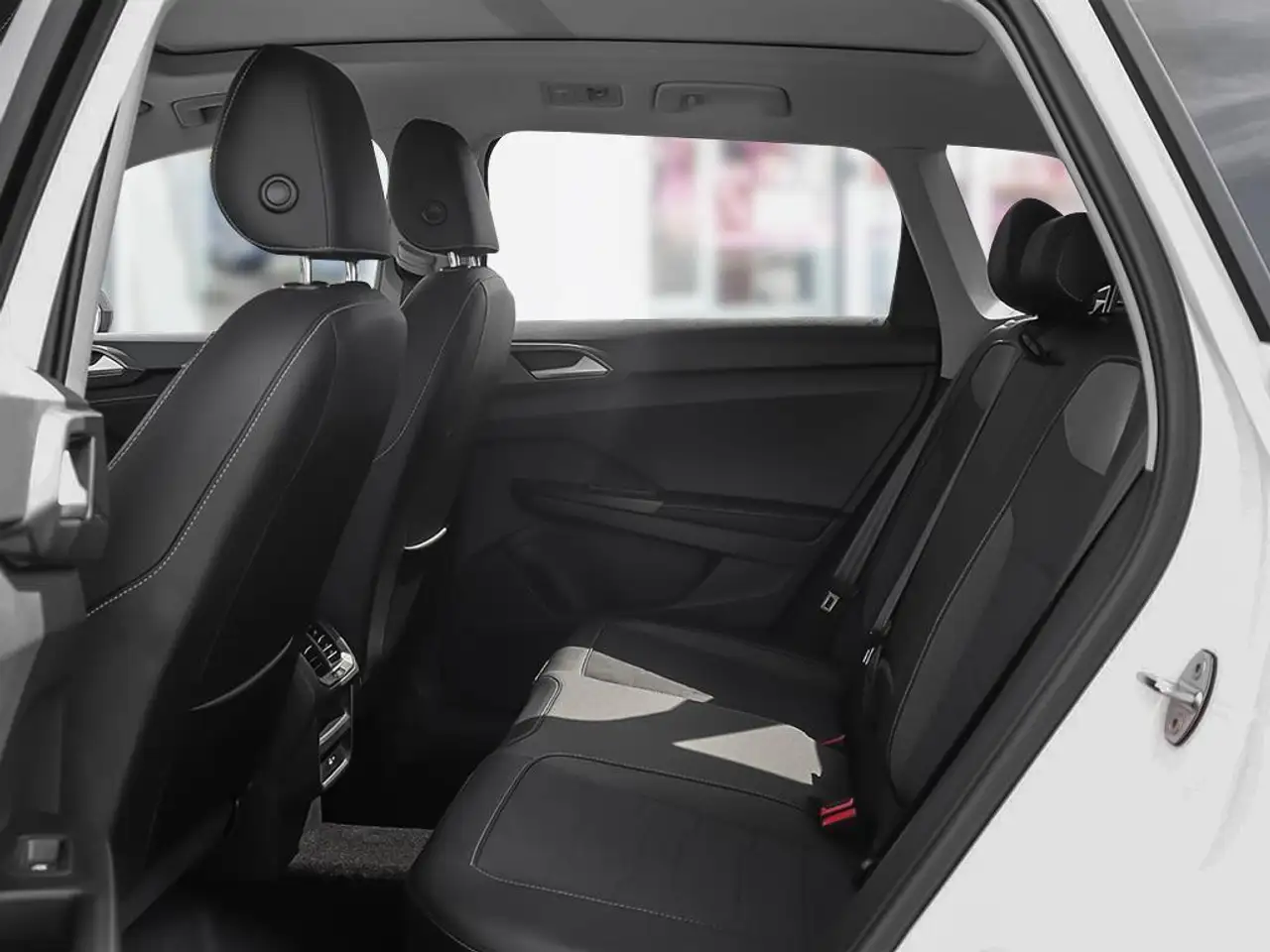 Volkswagen Taos снимка Volkswagen Taos