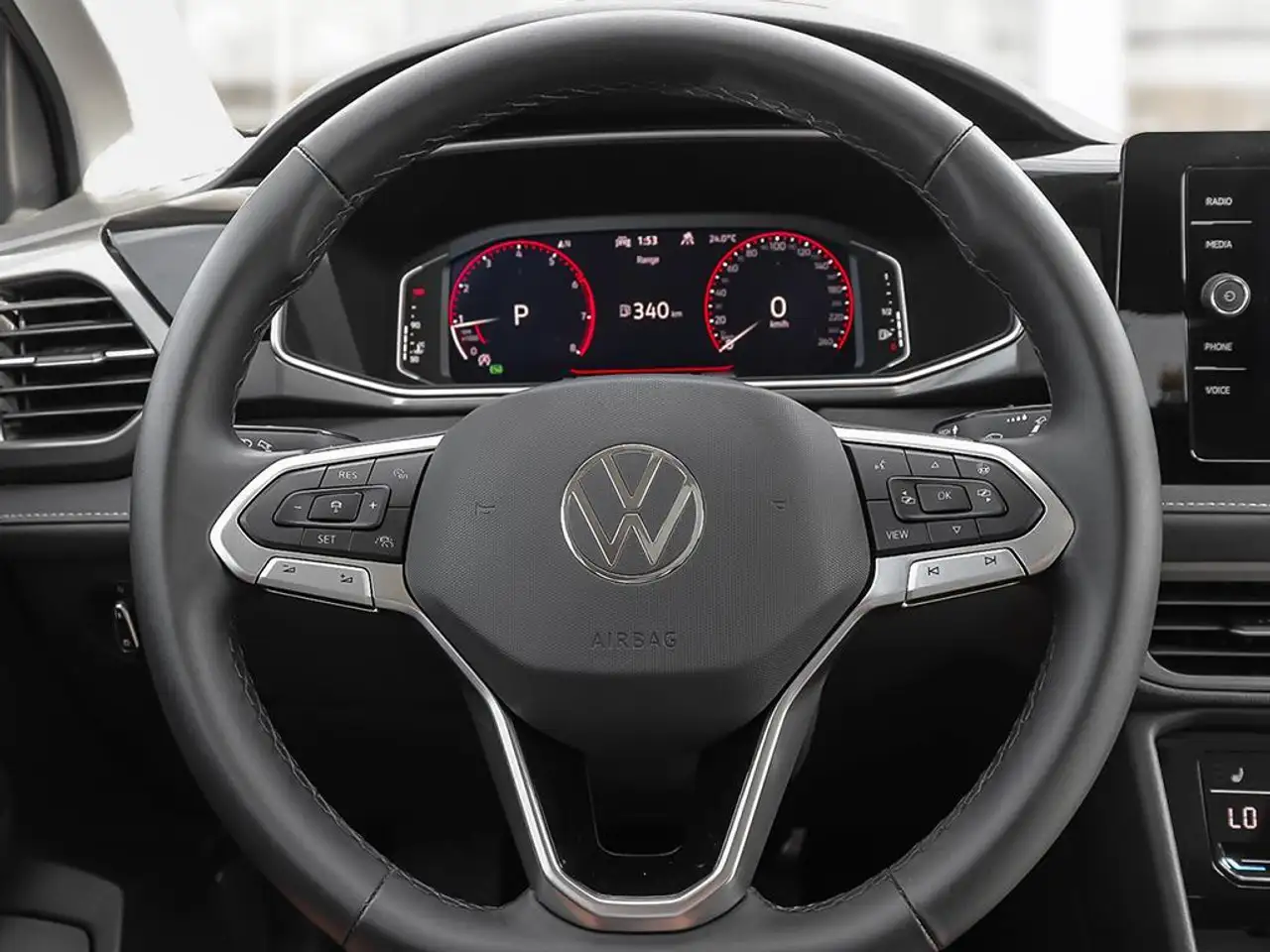 Volkswagen Taos снимка Volkswagen Taos