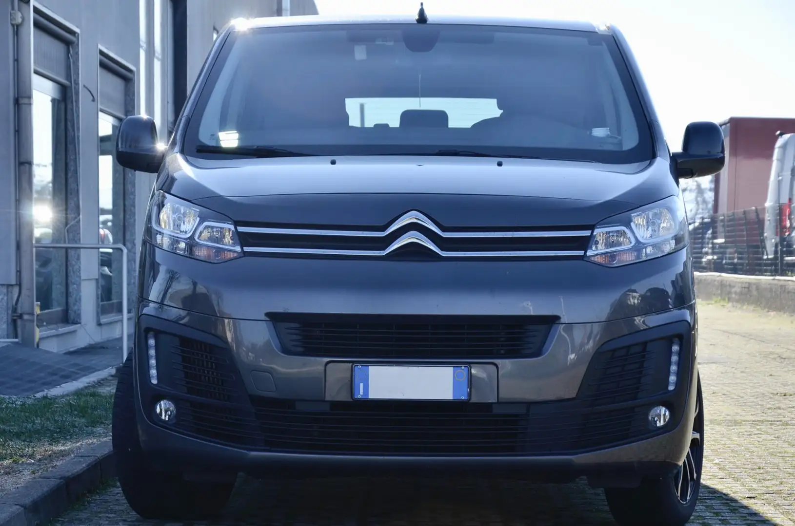 Citroen Spacetourer 2.0 hdi 177cv EAT8, 8 POSTI, PASSO LUNGO, PERMUTE Grigio - 2
