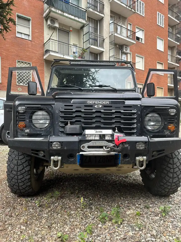 Land Rover Defender 90 2.5 td5 E SW, foto 2