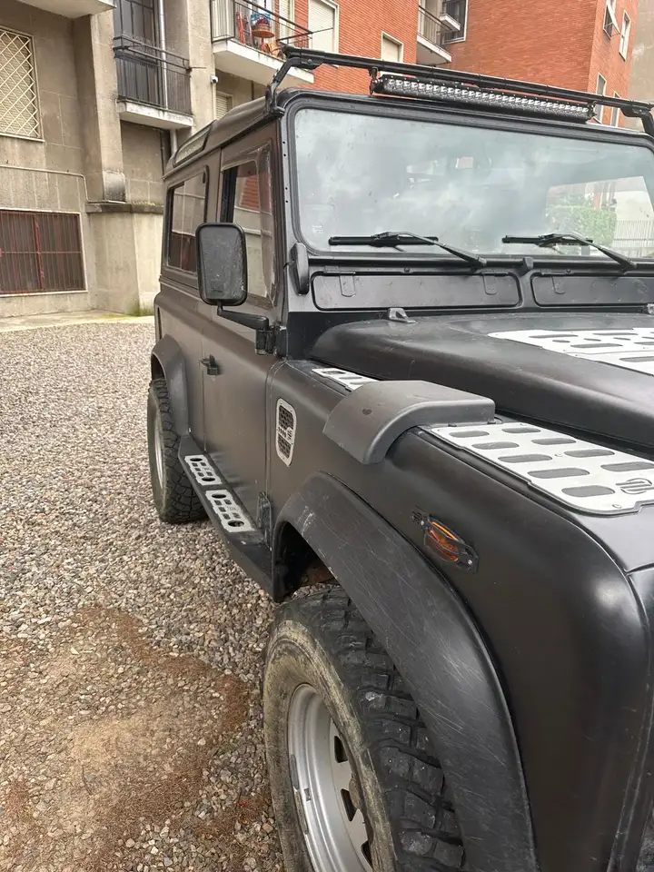 Land Rover Defender 90 2.5 td5 E SW, foto 6