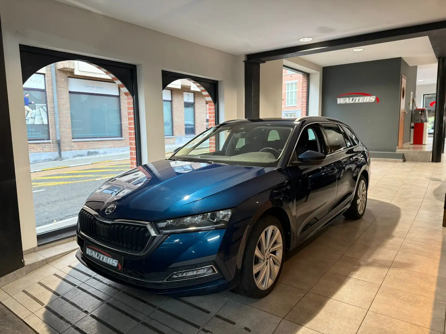 Skoda Octavia Octavia Combi 1.4 TSI PHEV DSG6 Style Bleu - 1