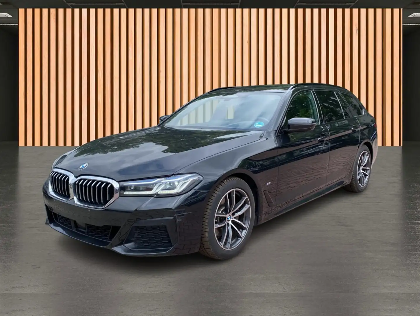 BMW 520 dA xDrive M Sport*Pano*KeyGo*DAB*Hifi Fekete - 2