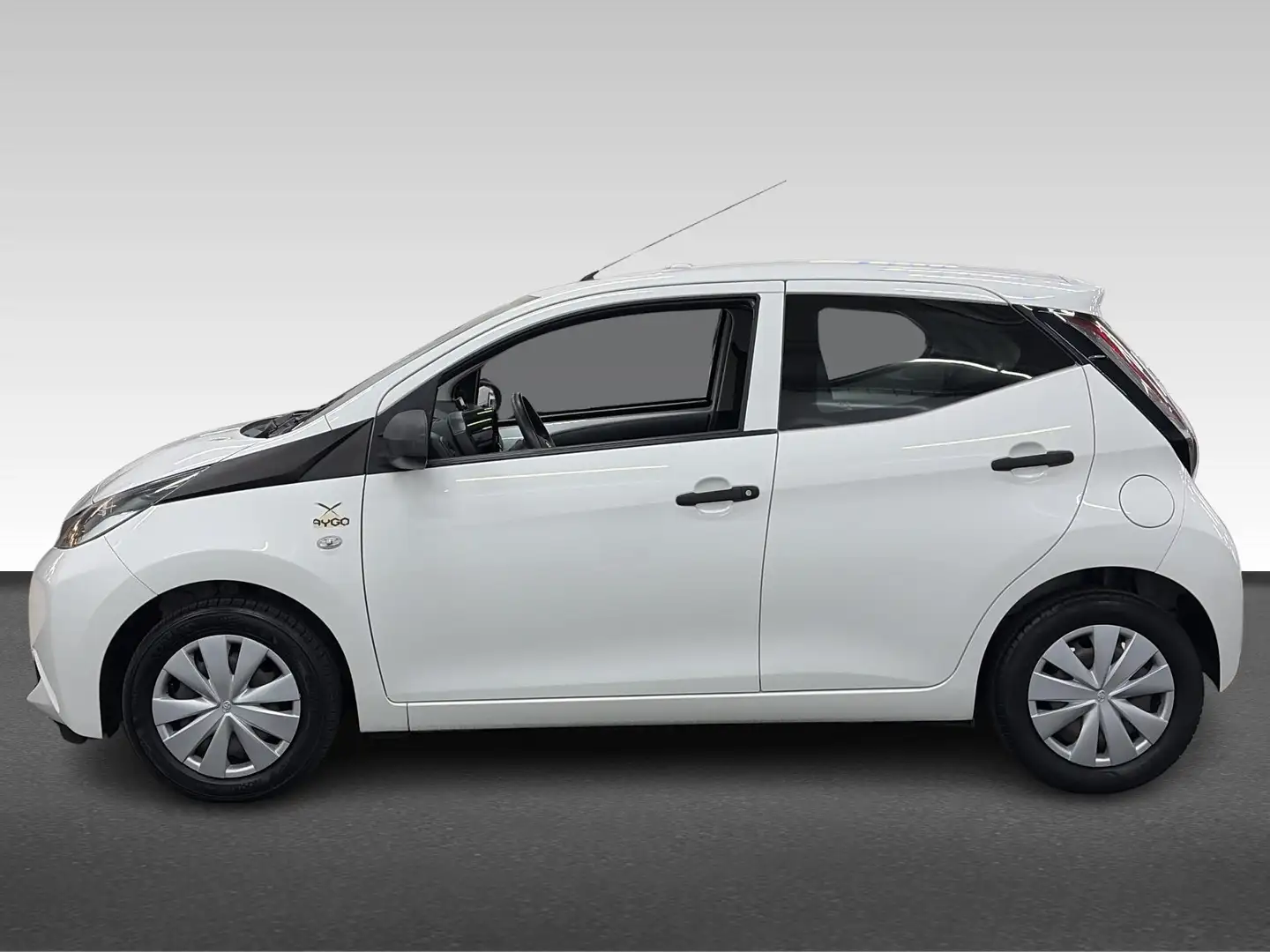 Toyota Aygo 1.0 VVT-i 69PK 5DRS X-NOW AIRCO CARKIT NAP Wit - 2