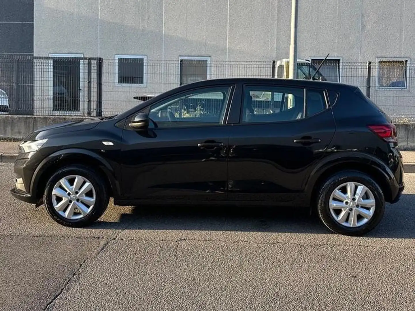 Dacia Sandero Streetway 1.0 tce Comfort SL NEOPATENTATI FINANZ Noir - 2