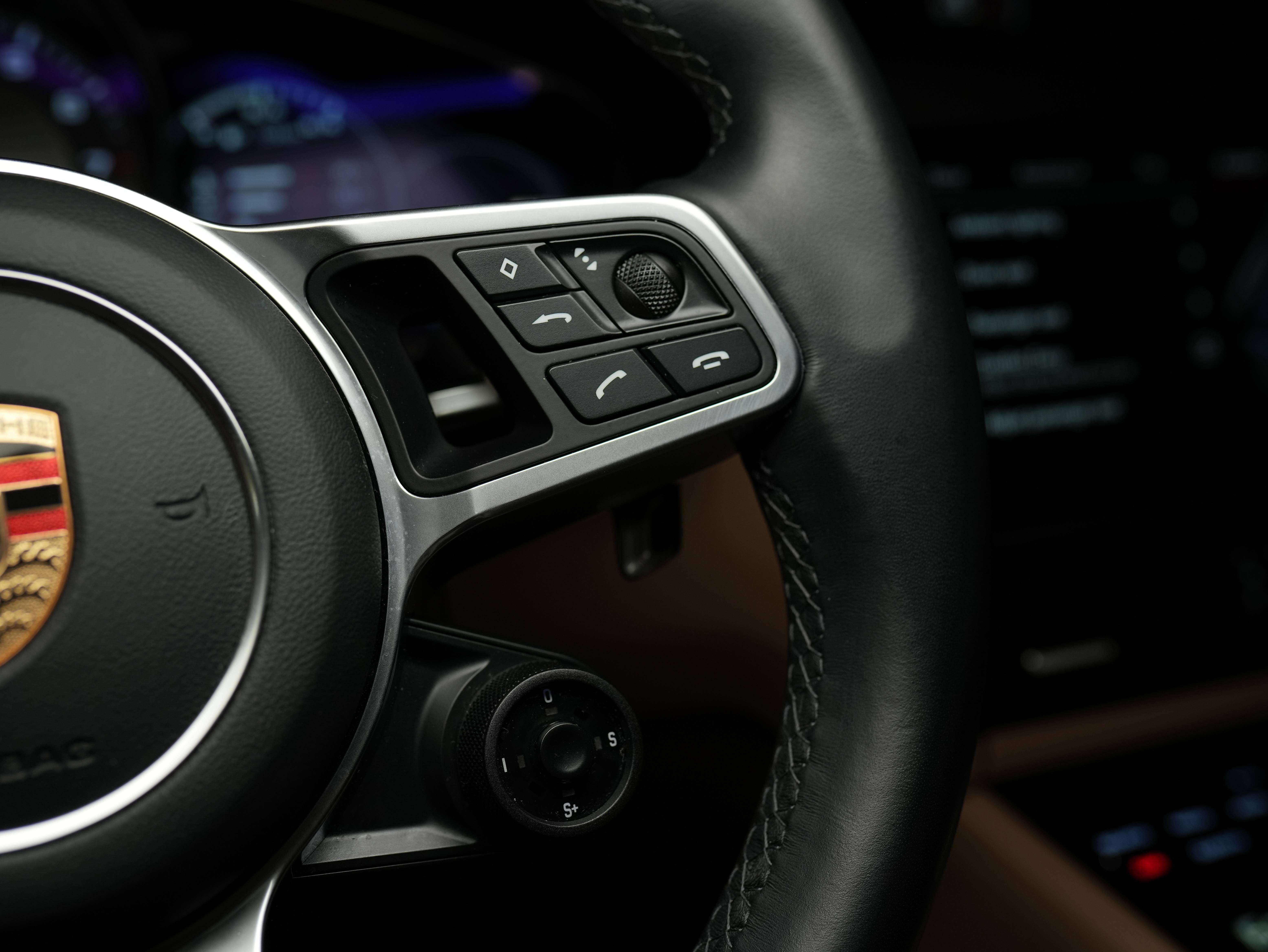 used 2023 Porsche Cayenne car, priced at $74,900