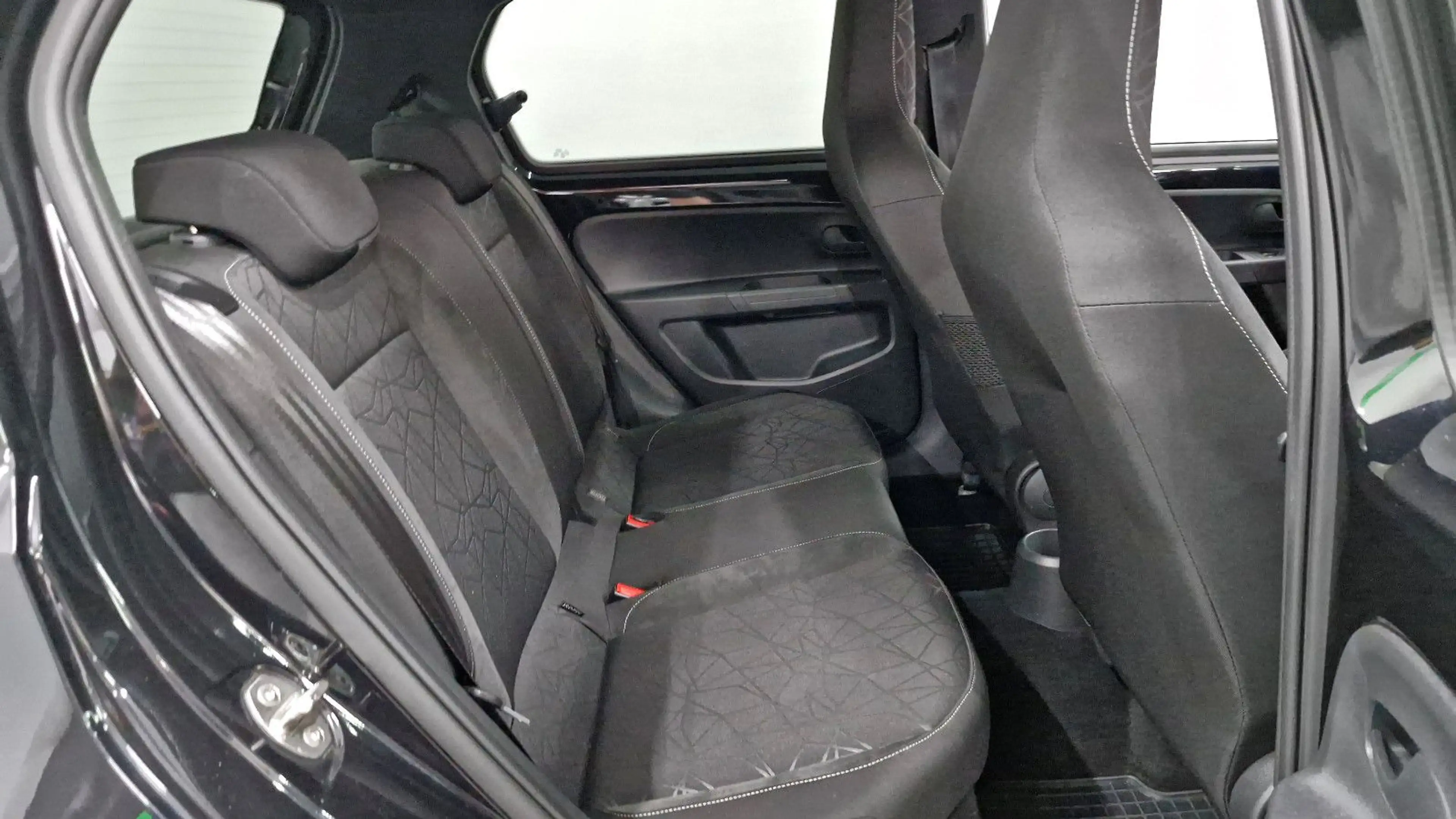 Skoda Citigo Clever / Automatik - Sitzheizung — photo 14