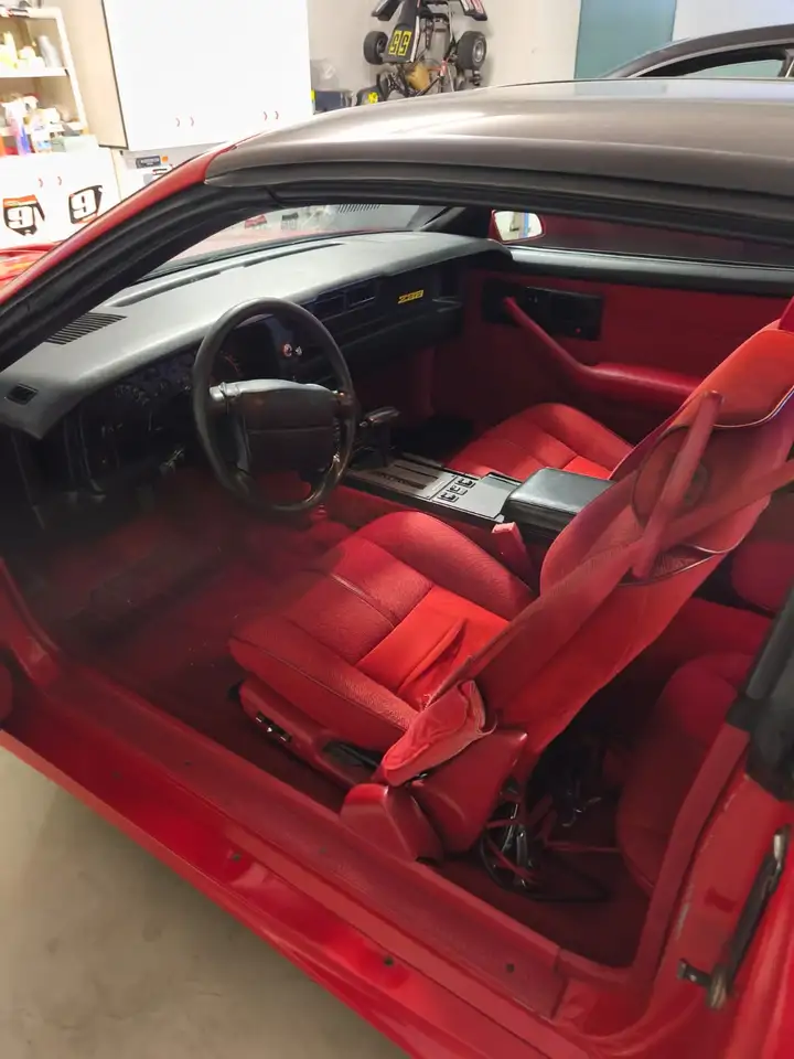 Chevrolet Camaro Z28 IROC, foto 6
