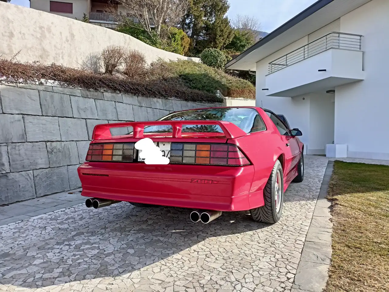 Chevrolet Camaro Z28 IROC, foto 3