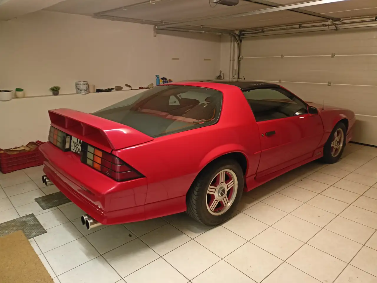 Chevrolet Camaro Z28 IROC, foto 2