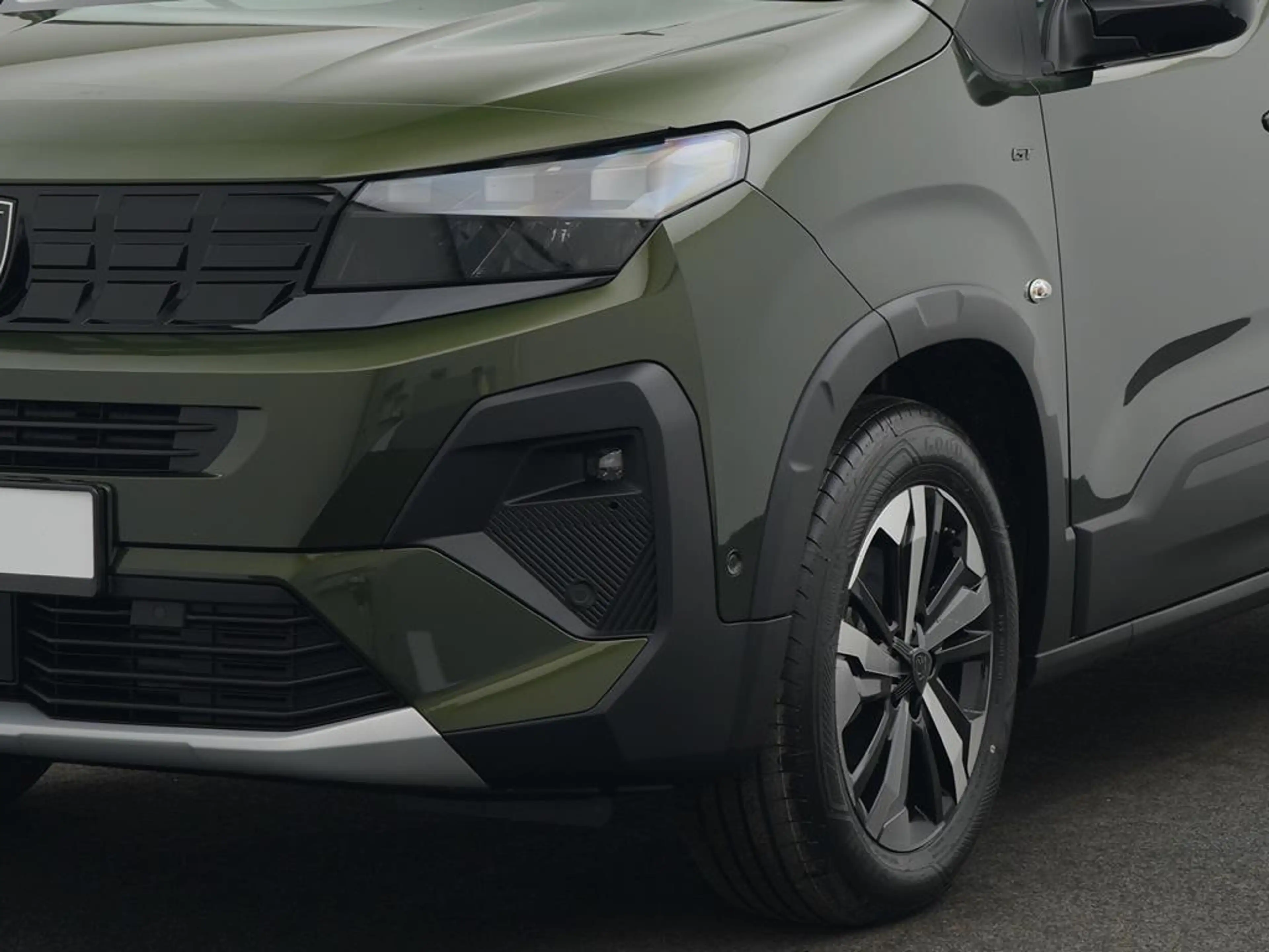 Peugeot Rifter L1 GT Diesel 130 EAT8 — photo 9
