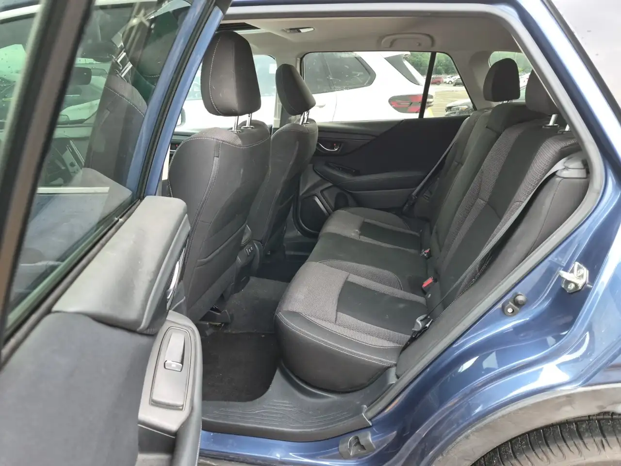 Subaru OUTBACK photo Subaru OUTBACK