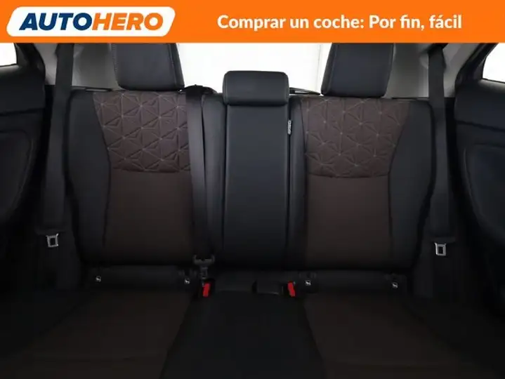 Toyota Yaris 2022, foto 16