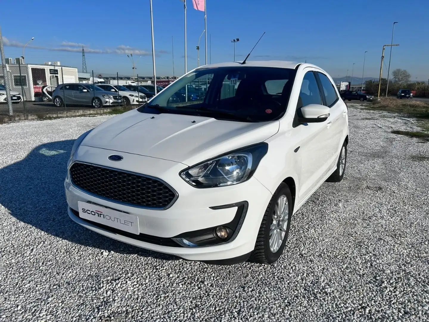 Ford Ka/Ka+ Plus 1.2  Ultimate Blanc - 1