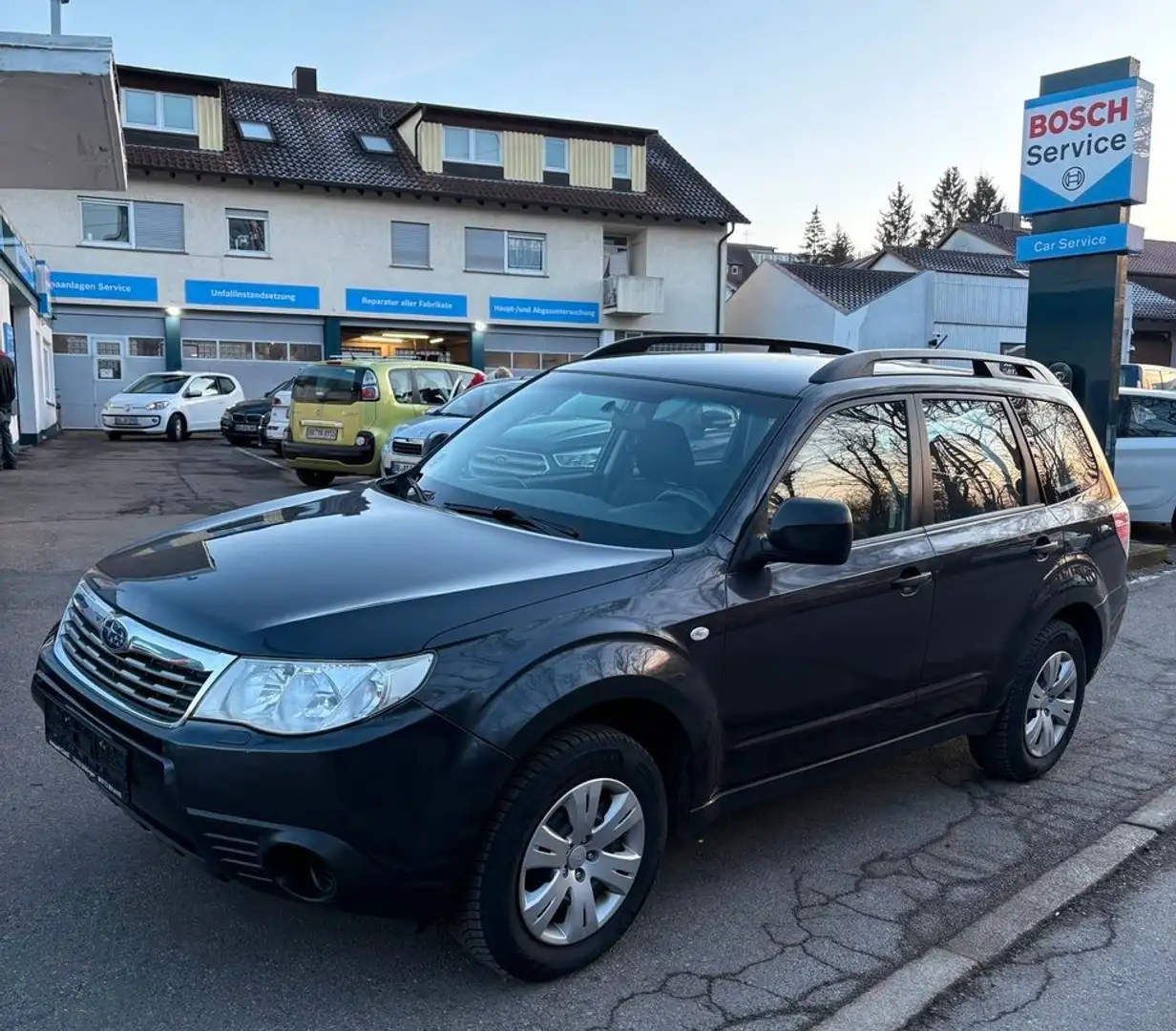 Subaru Forester 2,0 Active*AWD-4X4*KLIMA*AHK*TÜV-AU-NEU Grau - 2