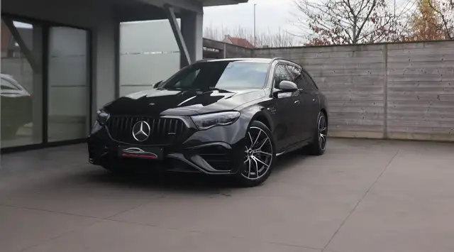 Mercedes-Benz E 53 AMG 4Matic/Night /Burmester/360°/Headup/Distr/Trekh