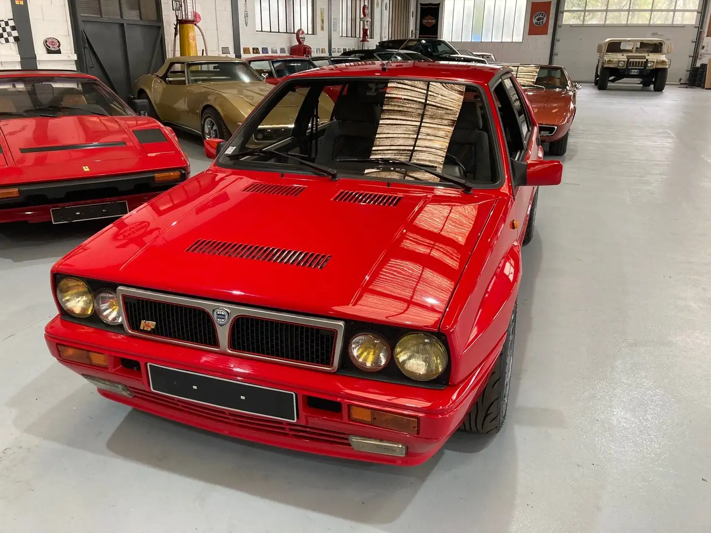Lancia Delta HF Intégrale 8s de 1988 en stock en France Rouge - 2