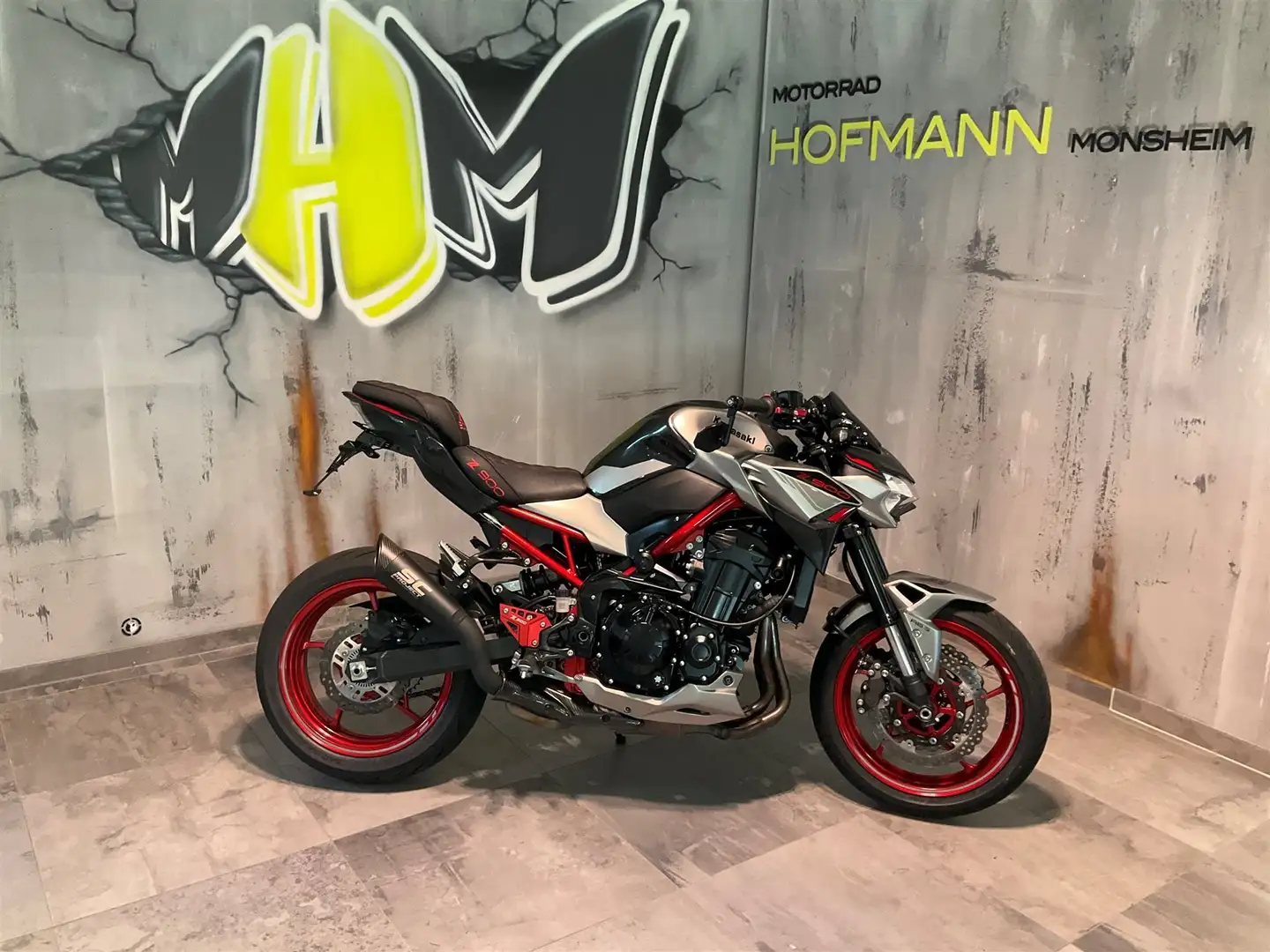Kawasaki Z 900 Grau - 1
