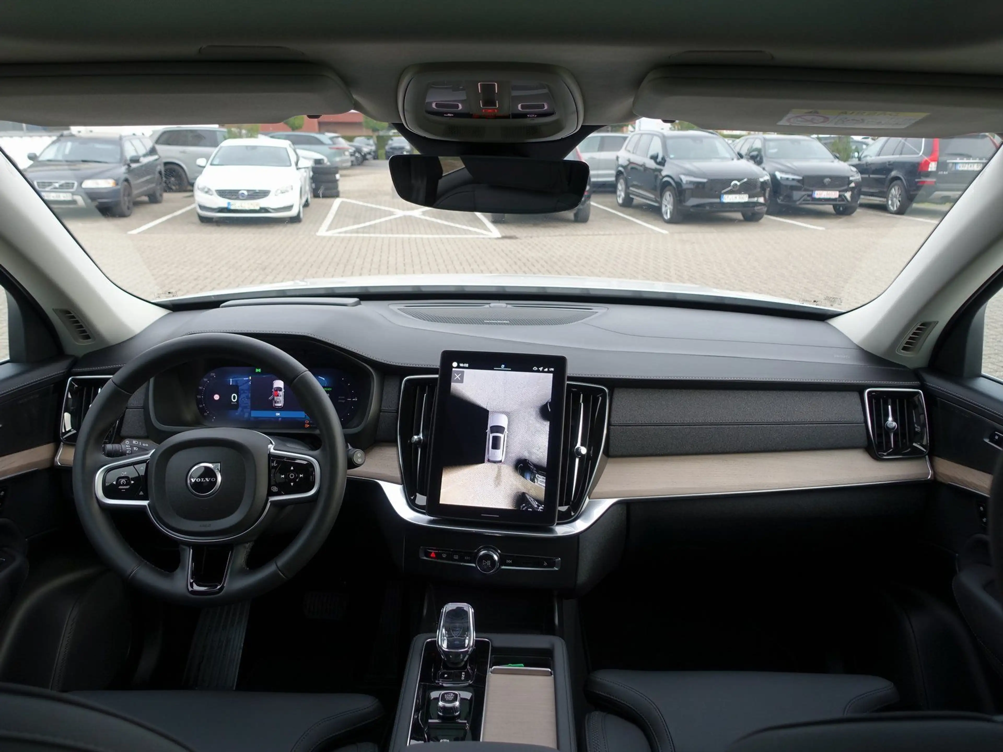 Volvo XC90 Plus T8 AWD Plug-in Hybrid/AHK/Pano/H&K — photo 12