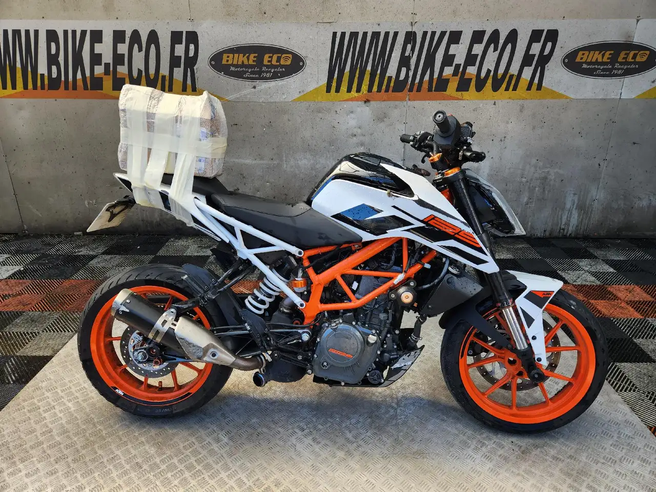 KTM 390 Duke