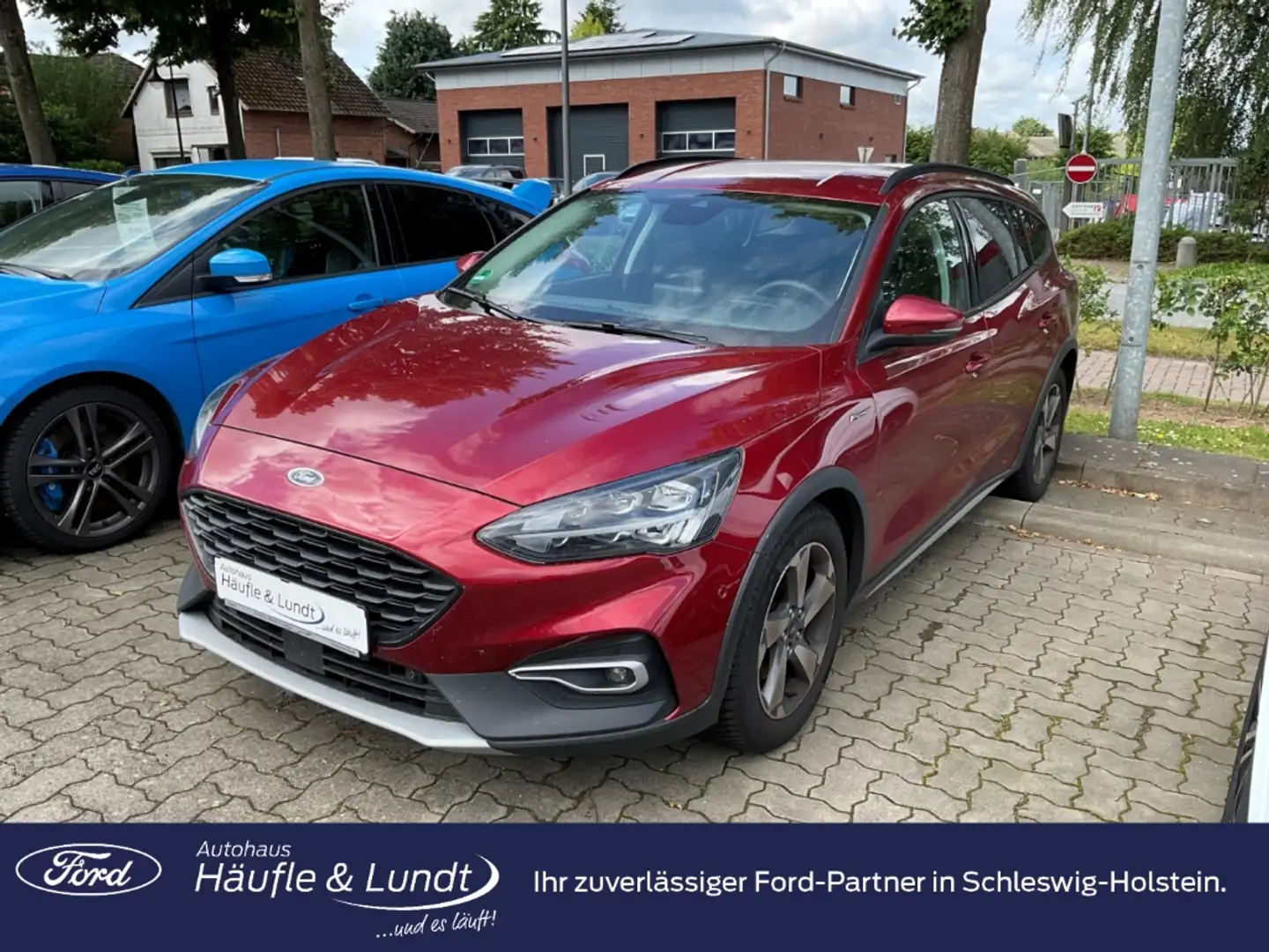 Ford Focus Turnier Active Allwetterreifen LED HUD El. Heckkla Rot - 1