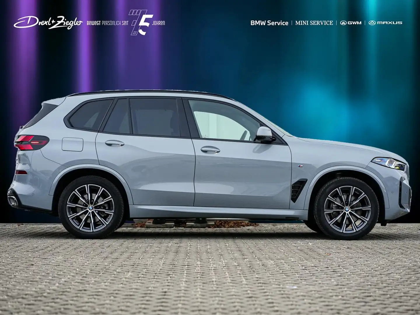 BMW X5 xDrive40d M-Sport AHK ACC PANO Sitzlüft 360° Grau - 2