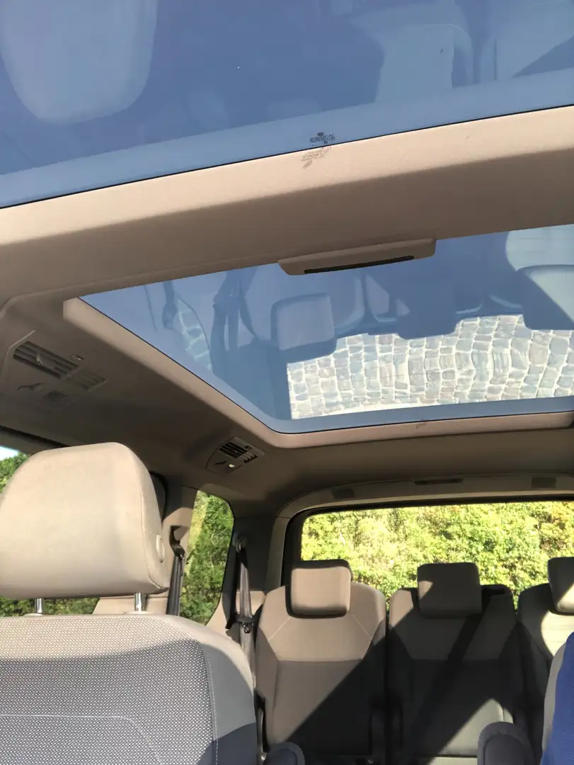 Volkswagen T7 Multivan Multivan Kurz Life Zilver - 1
